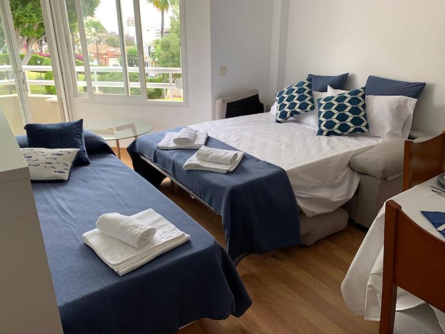 Apartamento Torremolinos 5 Personas + Parking + Piscina Todo El Ano Экстерьер фото