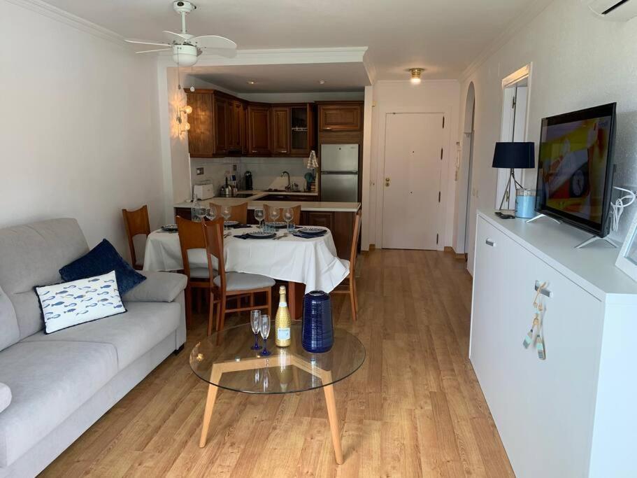 Apartamento Torremolinos 5 Personas + Parking + Piscina Todo El Ano Экстерьер фото